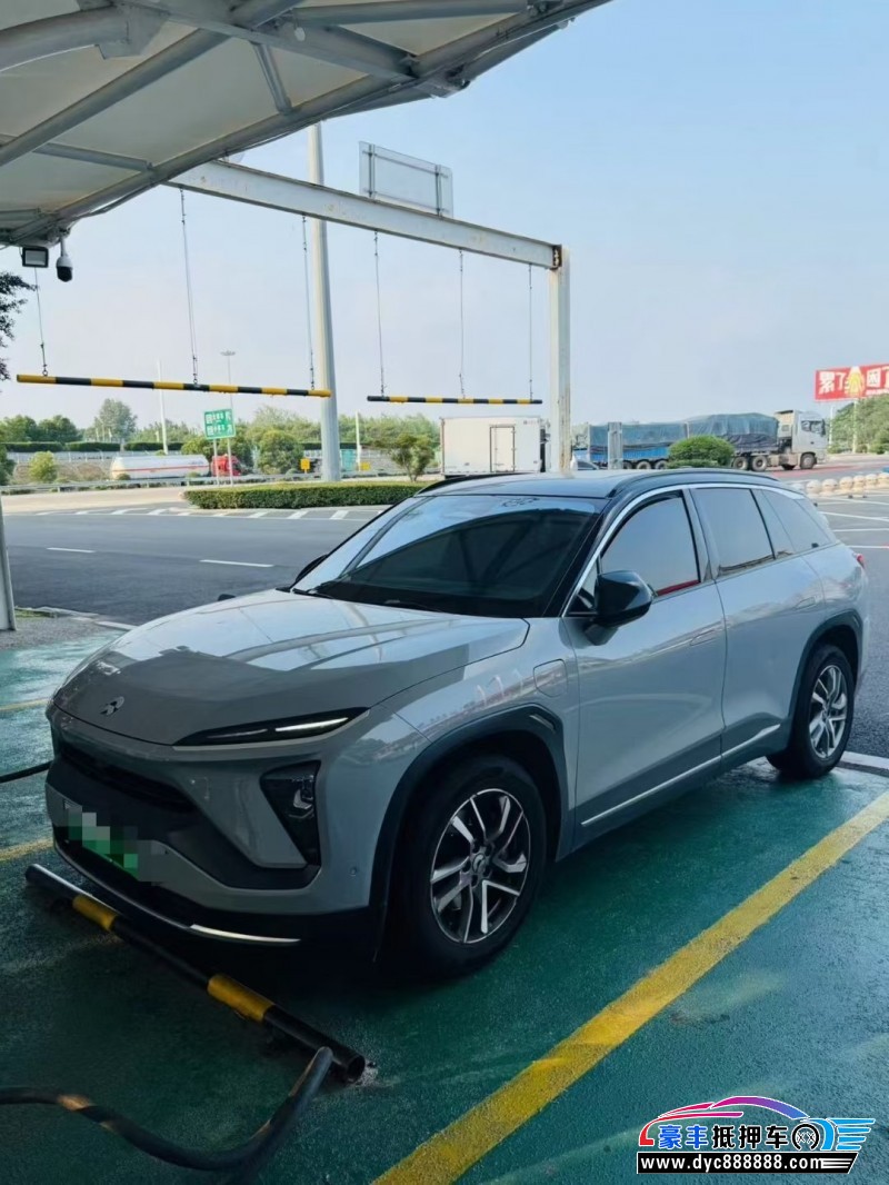 22年蔚来ES6轿车抵押车出售