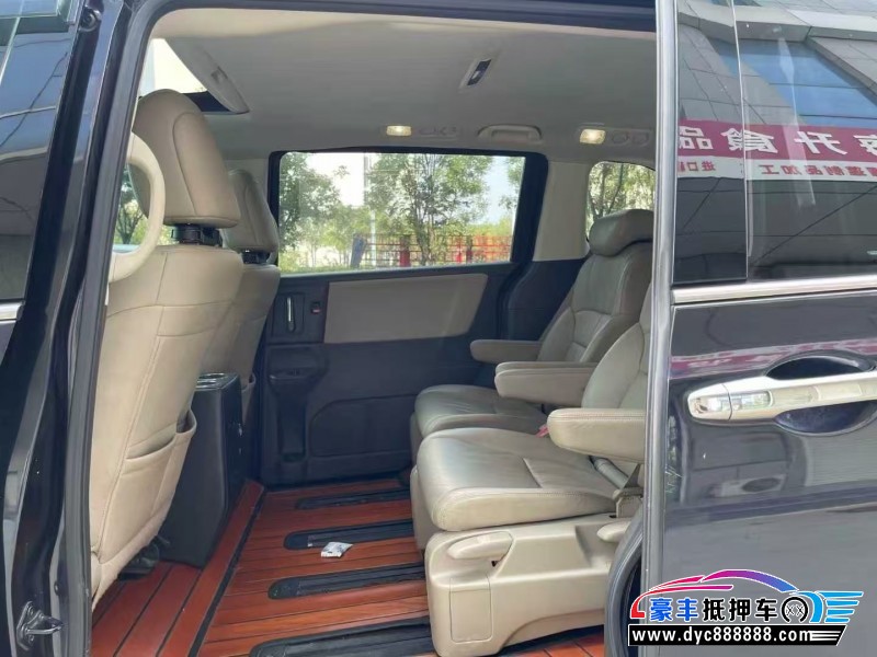 17年本田奥德赛轿车抵押车出售