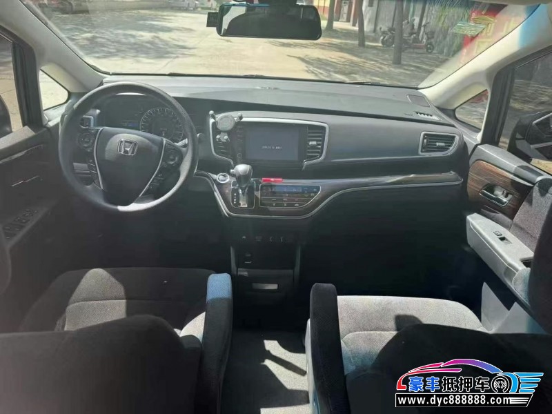 21年本田奥德赛轿车抵押车出售