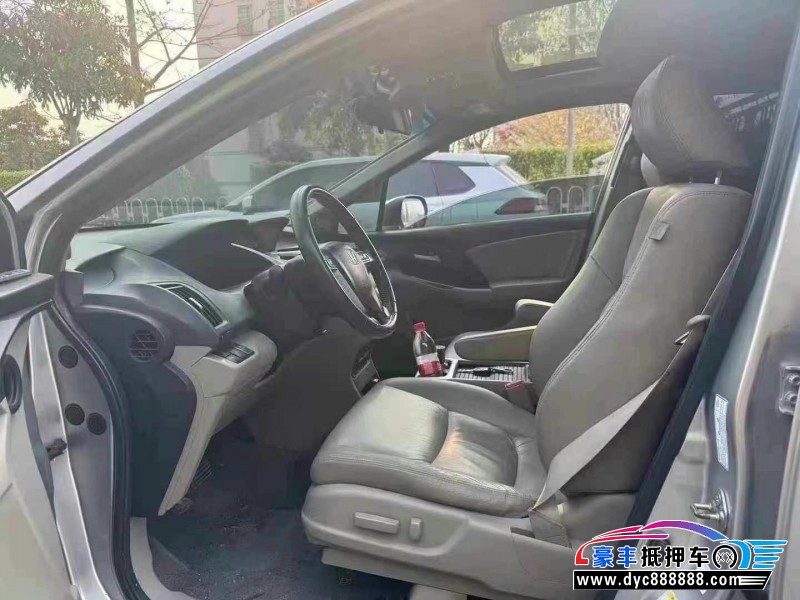 14年本田奥德赛轿车抵押车出售