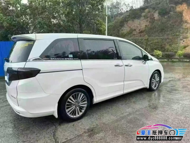 18年本田奥德赛轿车抵押车出售