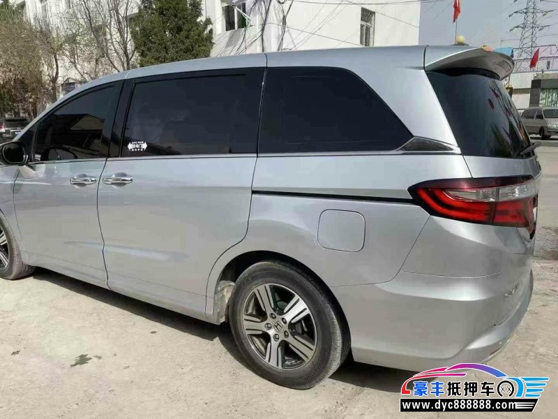 16年本田奥德赛轿车抵押车出售