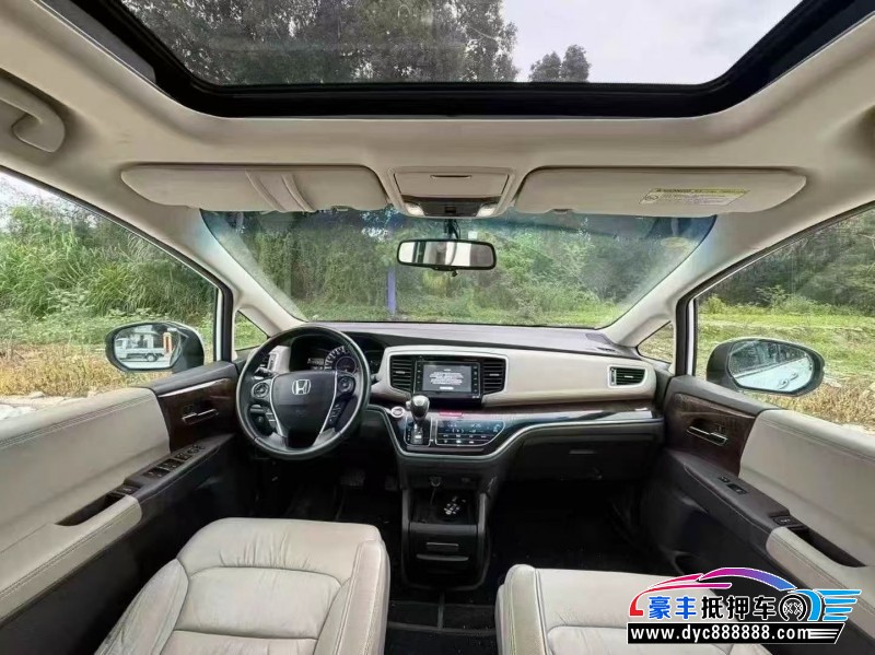 16年本田奥德赛轿车抵押车出售