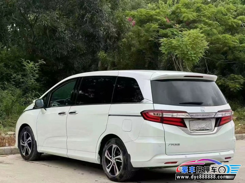 16年本田奥德赛轿车抵押车出售