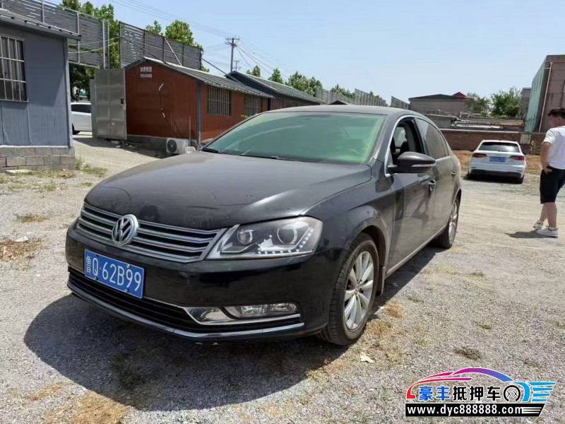 抵押车出售15年大众迈腾轿车
