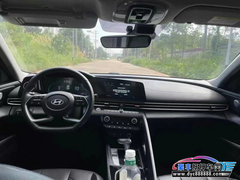 24年现代伊兰特轿车抵押车出售