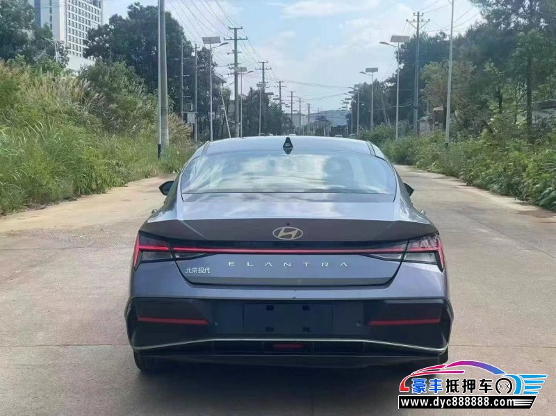 24年现代伊兰特轿车抵押车出售