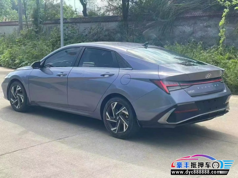 24年现代伊兰特轿车抵押车出售