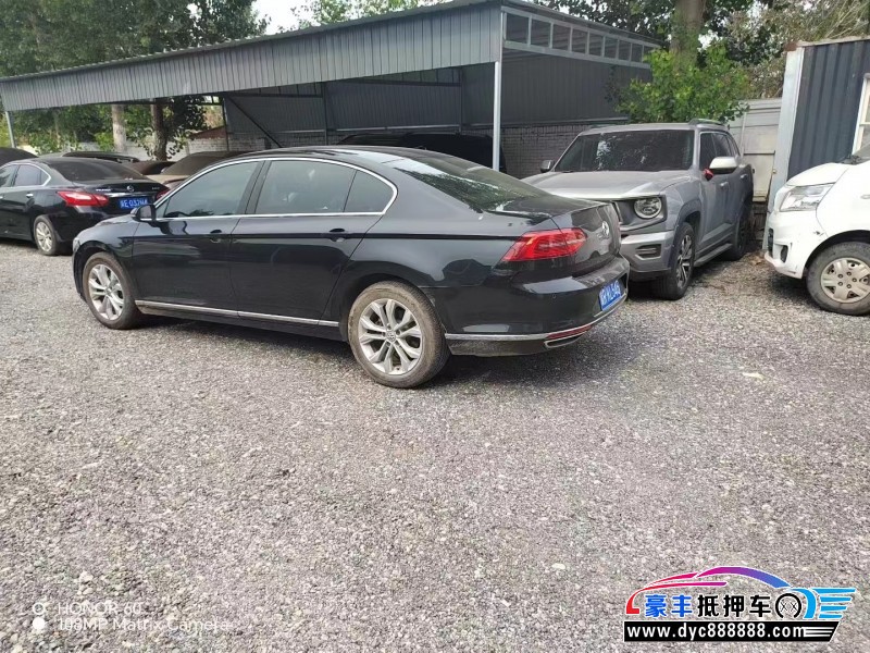 18年大众迈腾轿车抵押车出售