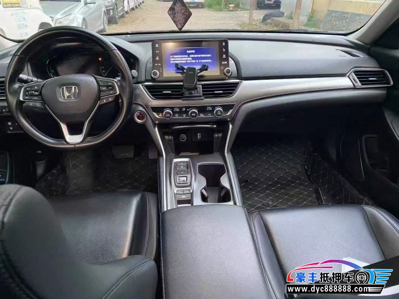 20年本田雅阁轿车抵押车出售