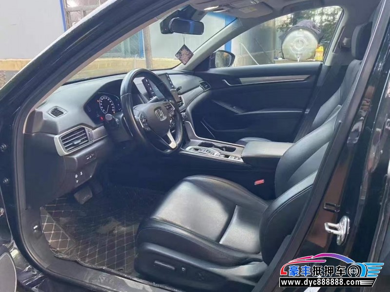 20年本田雅阁轿车抵押车出售