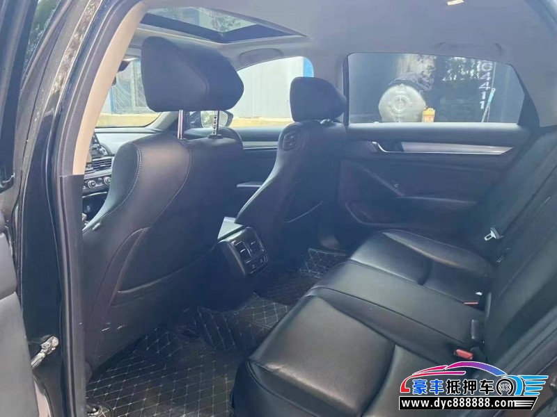 20年本田雅阁轿车抵押车出售