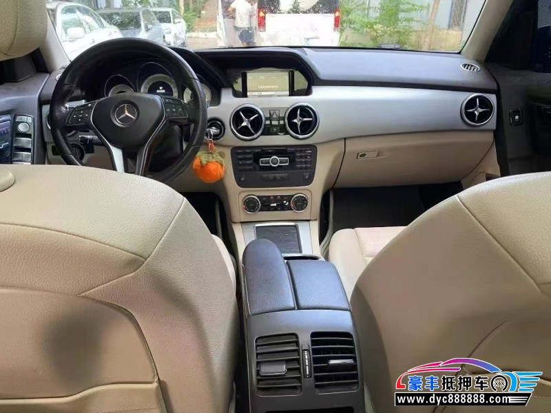 14年奔驰GLKSUV抵押车出售