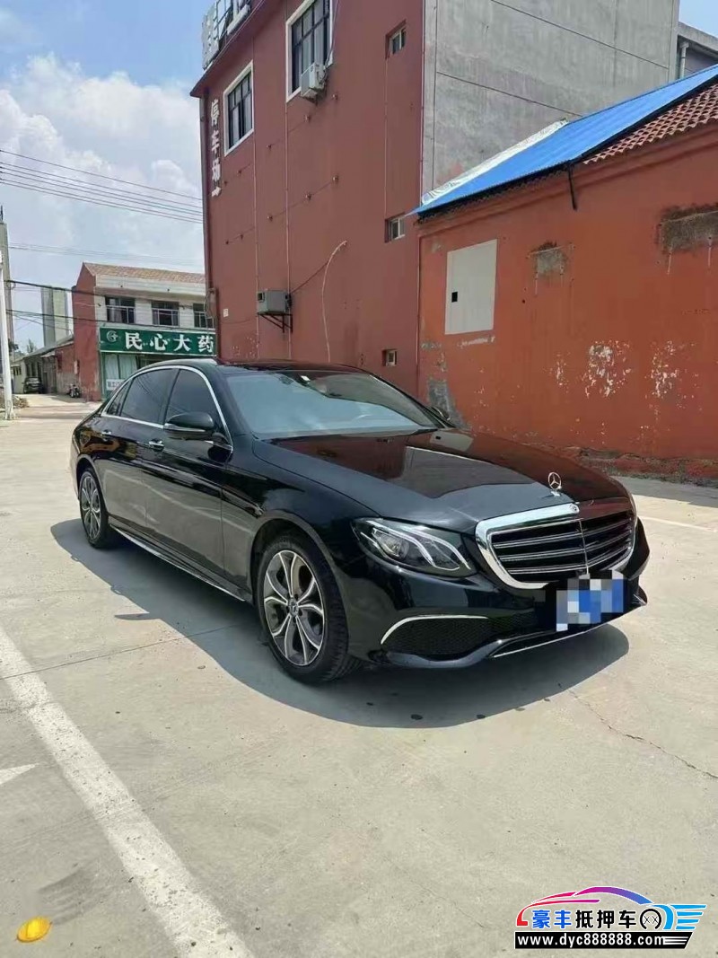 20年奔驰E轿车抵押车出售