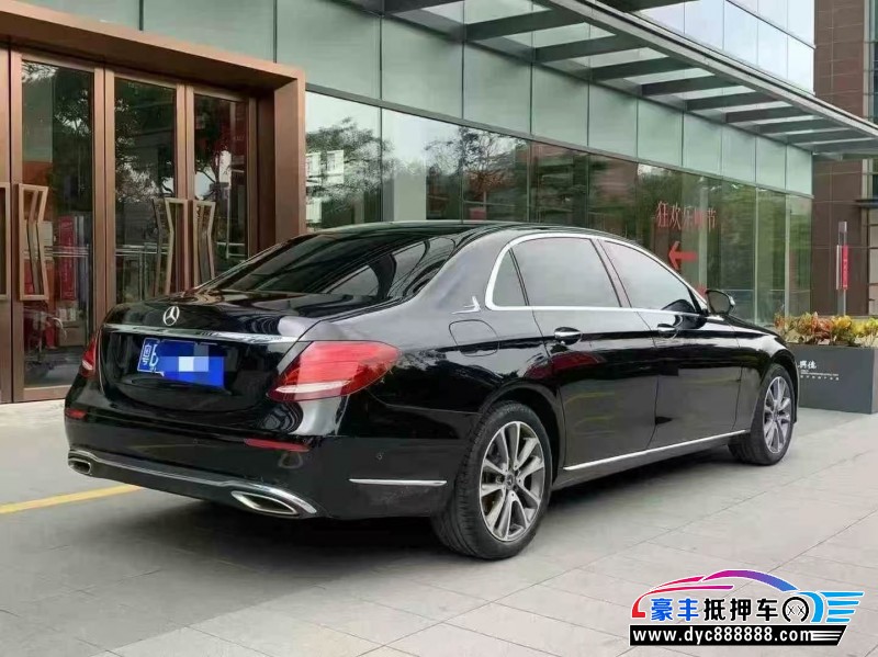 18年奔驰E轿车抵押车出售