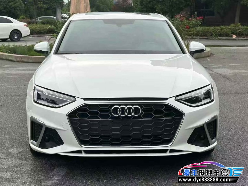抵押车出售24年奥迪A4L轿车