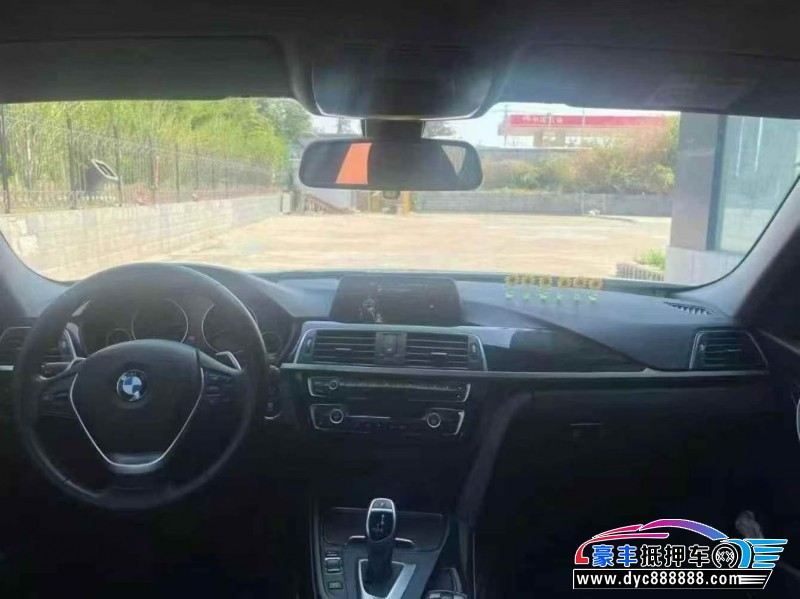 17年宝马3系轿车抵押车出售