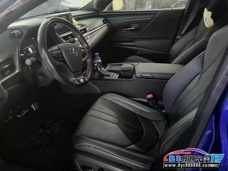 20年雷克萨斯ES轿车抵押车出售