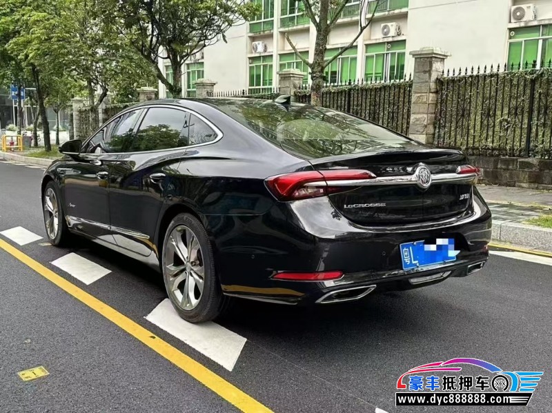 21年别克君越轿车抵押车出售