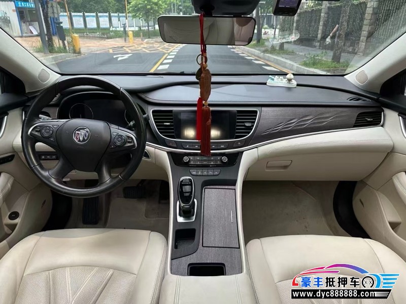 21年别克君越轿车抵押车出售