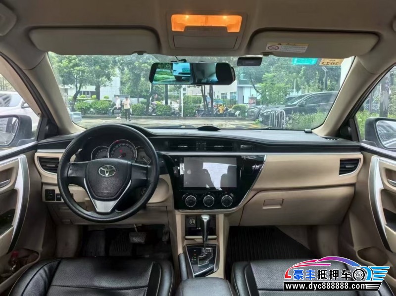 17年丰田卡罗拉轿车抵押车出售