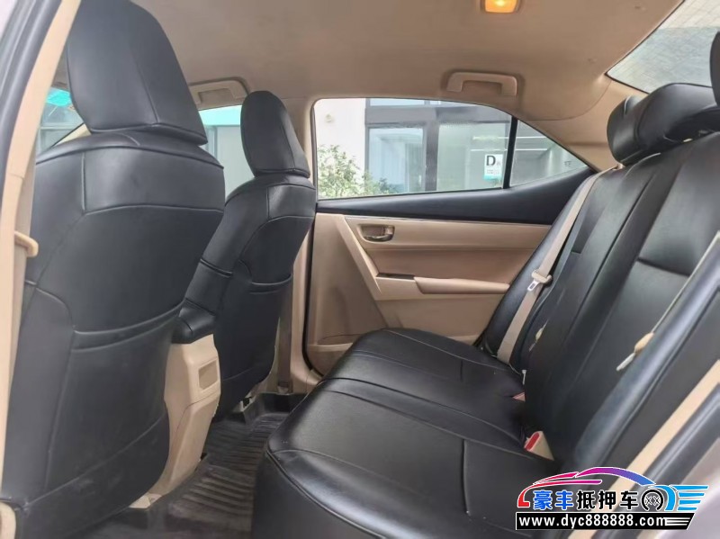 17年丰田卡罗拉轿车抵押车出售