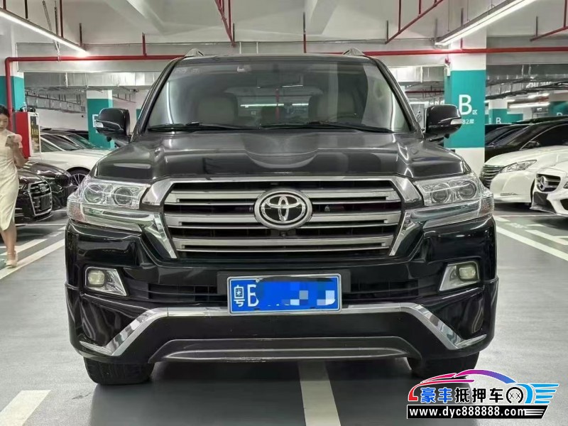 16年丰田兰德酷路泽（陆巡）轿车抵押车出售