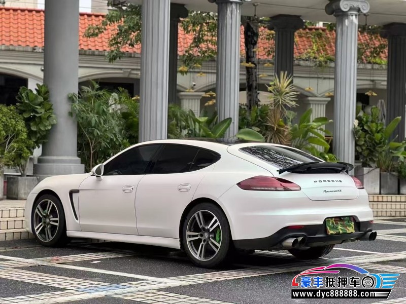 11年保时捷帕纳梅拉轿车抵押车出售