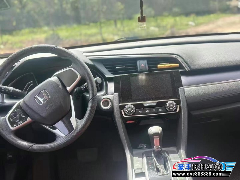 18年本田思域轿车抵押车出售