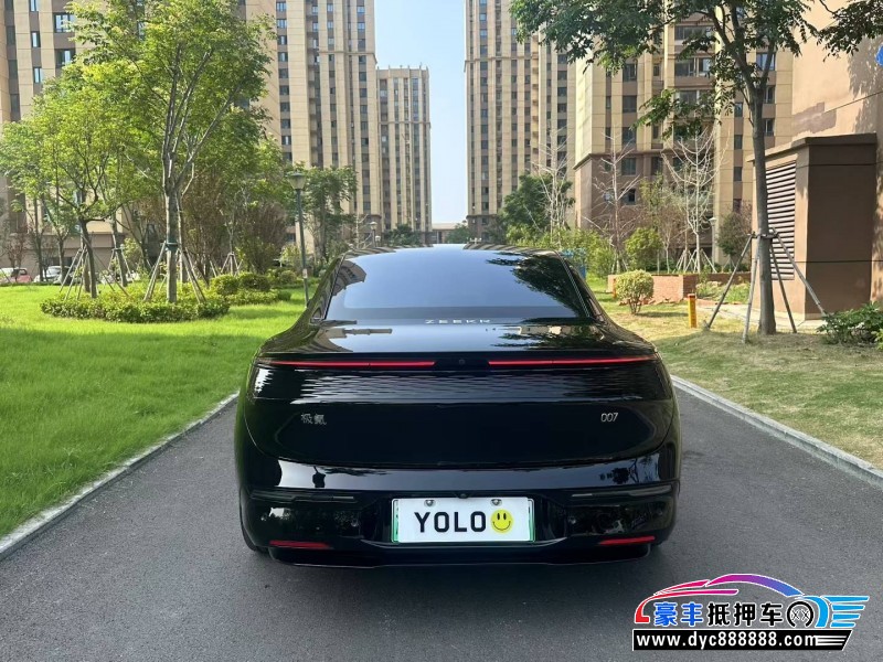 24年极氪007轿车抵押车出售