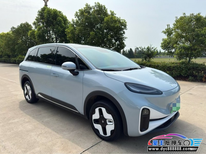 25年极狐考拉轿车抵押车出售