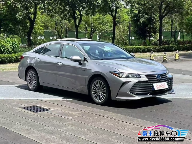 19年丰田亚洲龙轿车抵押车出售