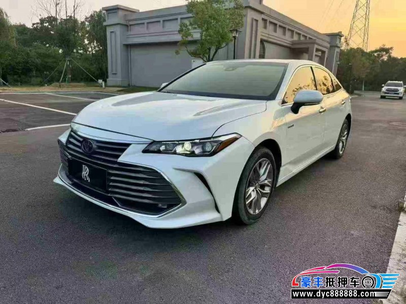 22年丰田亚洲龙轿车抵押车出售