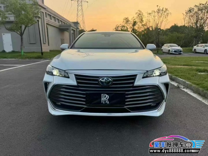 22年丰田亚洲龙轿车抵押车出售