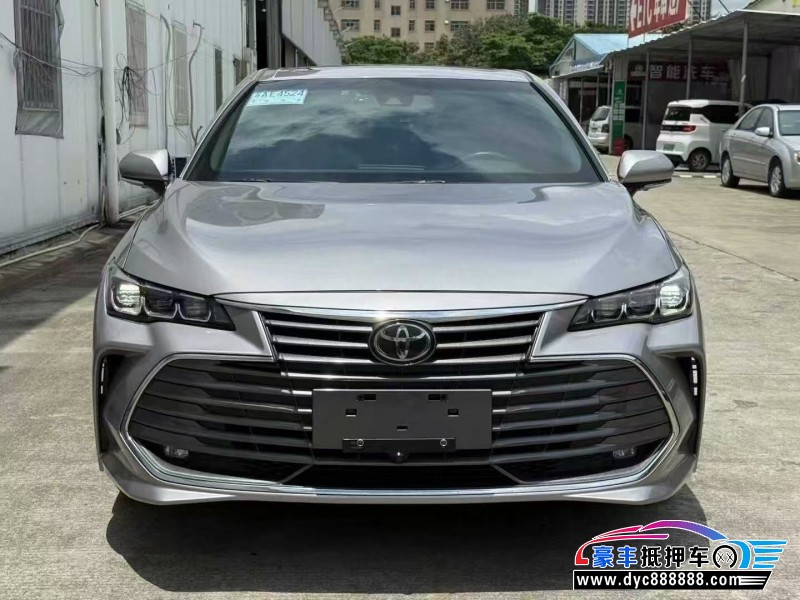 20年丰田亚洲龙轿车抵押车出售