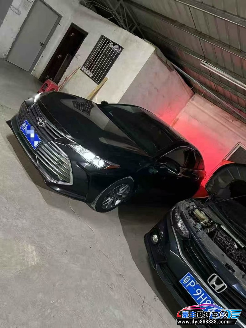 20年丰田亚洲龙轿车抵押车出售