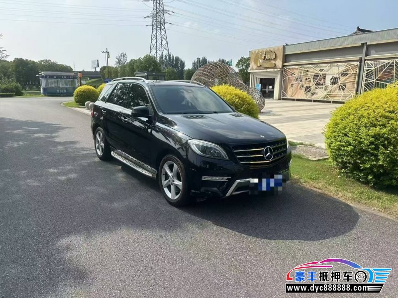 15年奔驰MLSUV抵押车出售