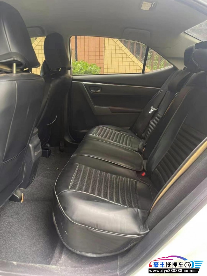 16年丰田卡罗拉轿车抵押车出售