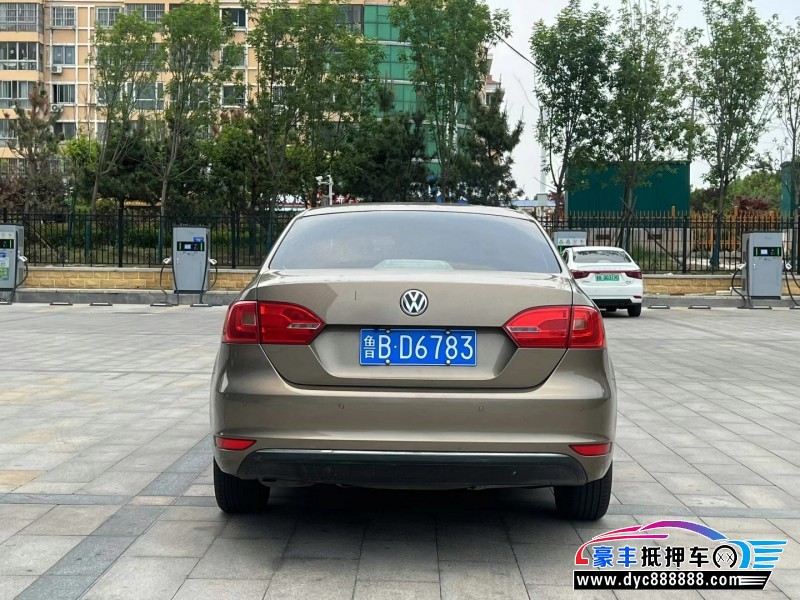 15年大众速腾轿车抵押车出售