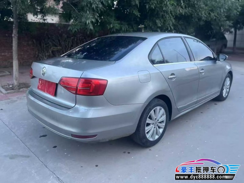 16年大众速腾轿车抵押车出售