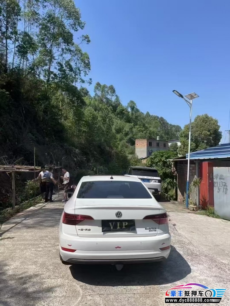 21年大众速腾轿车抵押车出售