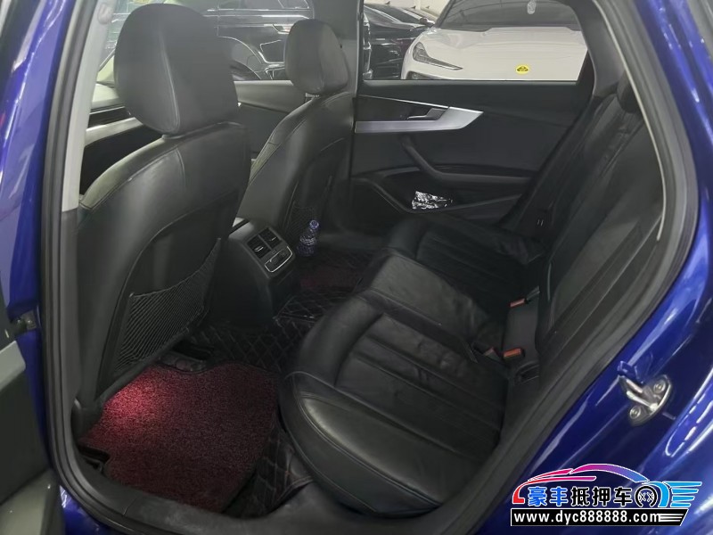 18年奥迪A4L轿车抵押车出售