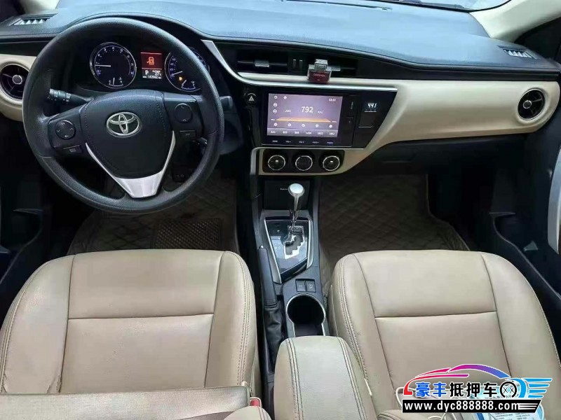 17年丰田卡罗拉轿车抵押车出售