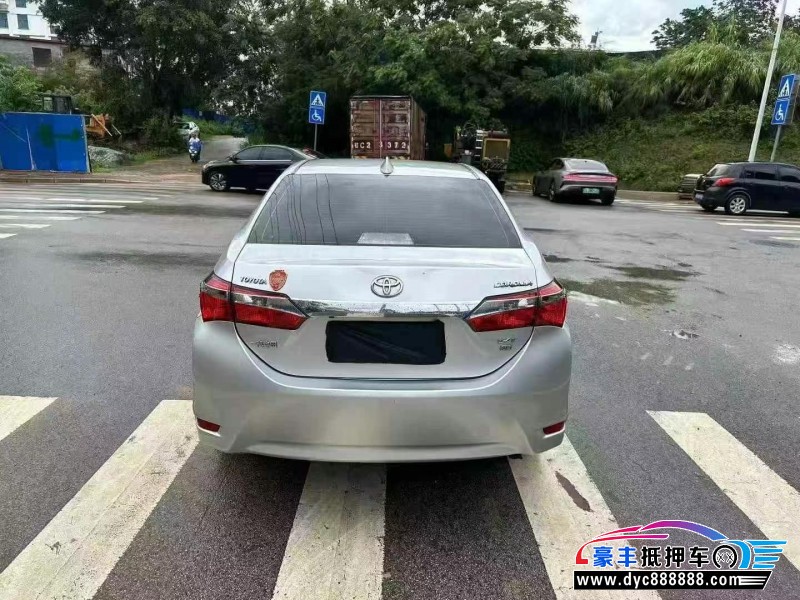 17年丰田卡罗拉轿车抵押车出售