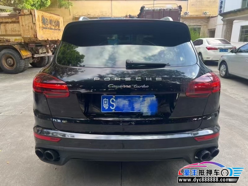 18年保时捷卡宴轿车抵押车出售