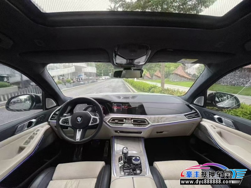 20年宝马X7轿车抵押车出售