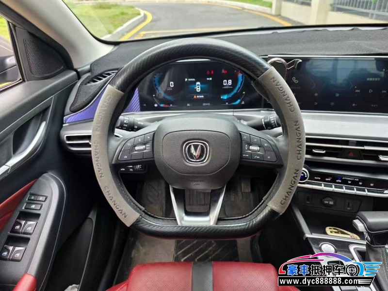 21年长安逸动轿车抵押车出售