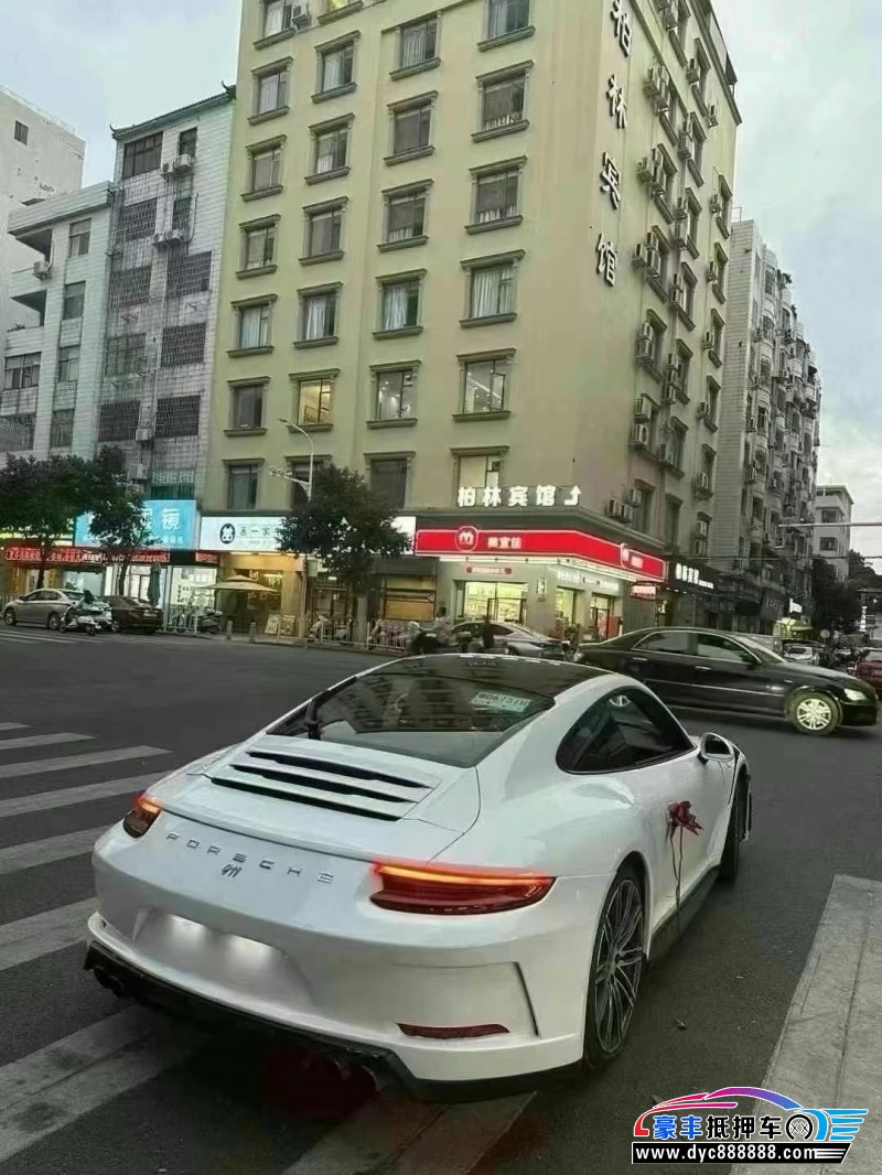 16年保时捷911轿车抵押车出售