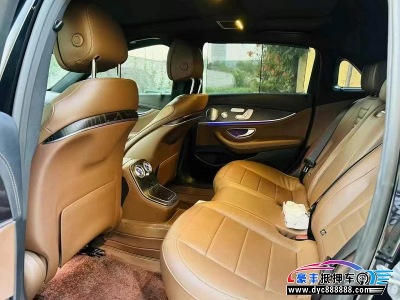 21年奔驰E轿车抵押车出售