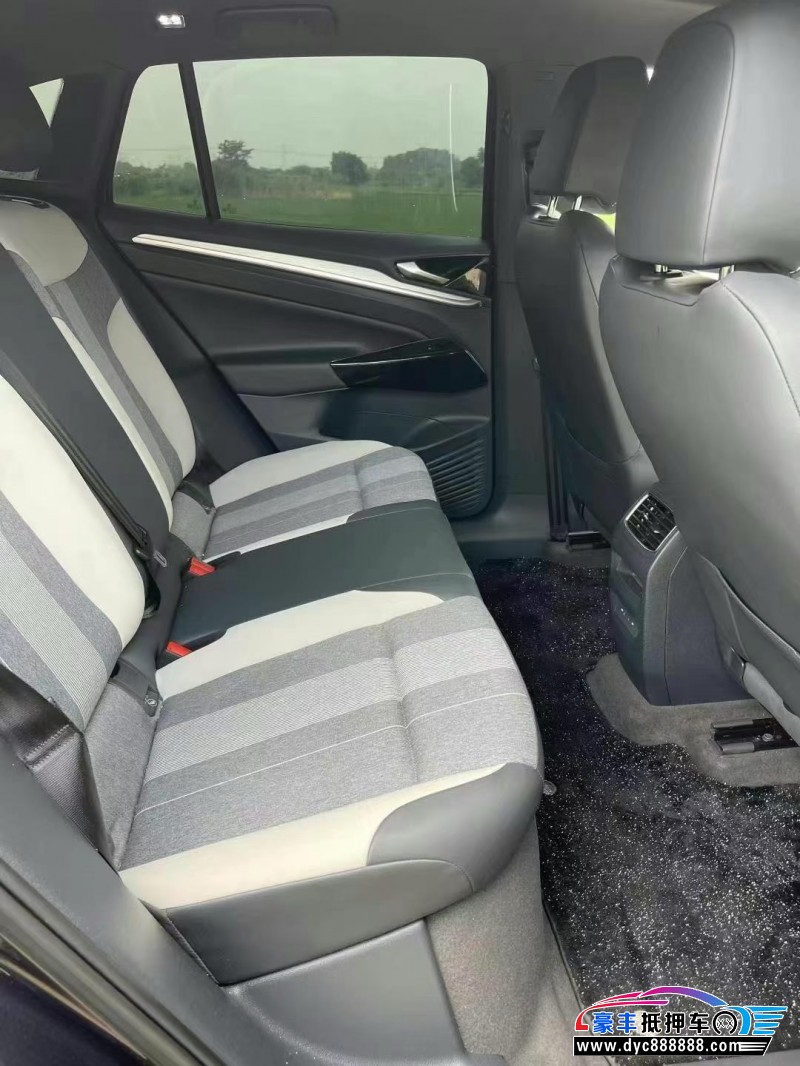 25年大众id4轿车抵押车出售